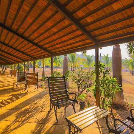 V Resorts Mahua Bagh Murud Nandgaon  Exterior photo
